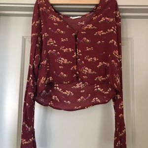 Long sleeve crop top